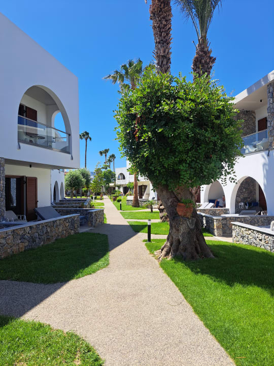 Gartenanlage Gaia Garden Hotel