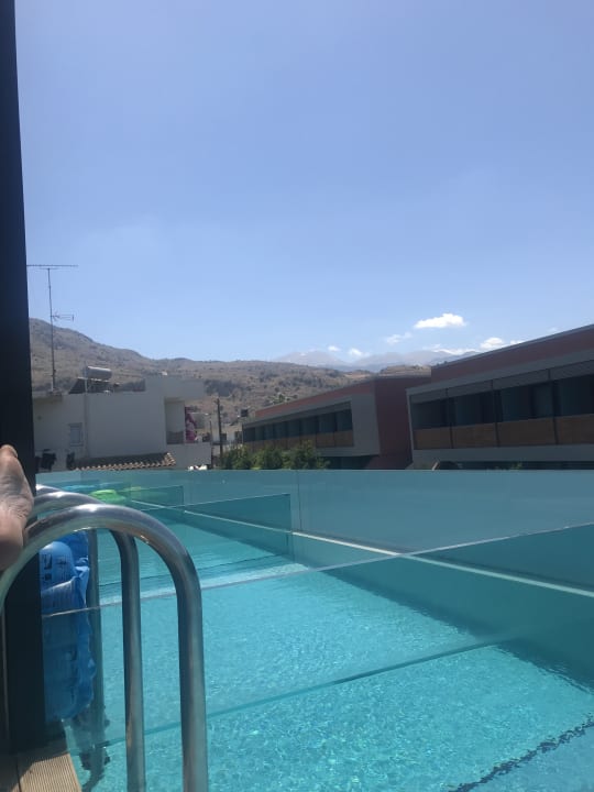 Pool Harmony Boutique Resort