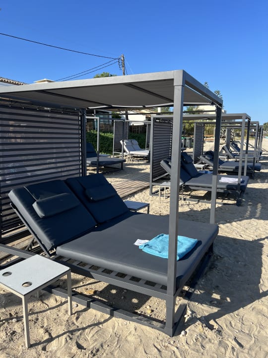 Strand Acharavi Beach Hotel