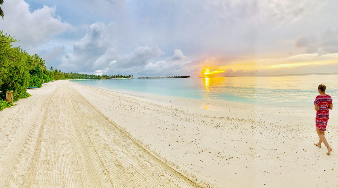 Strand Kandima Maldives