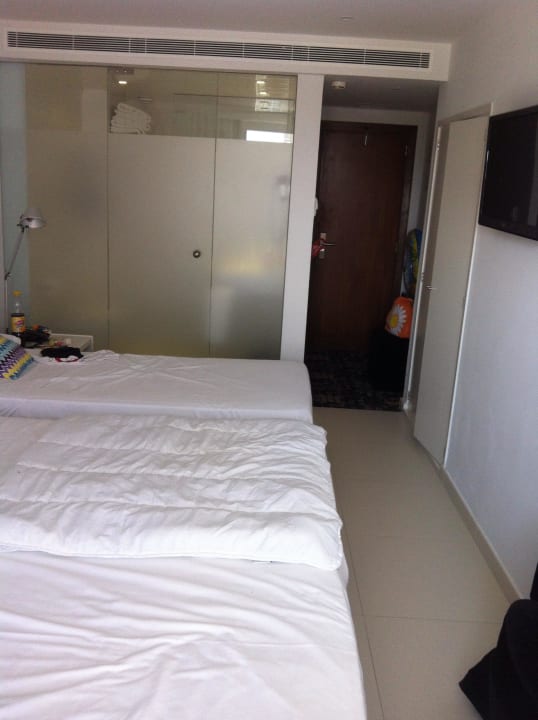 3 Bett Zimmer  HM Tropical