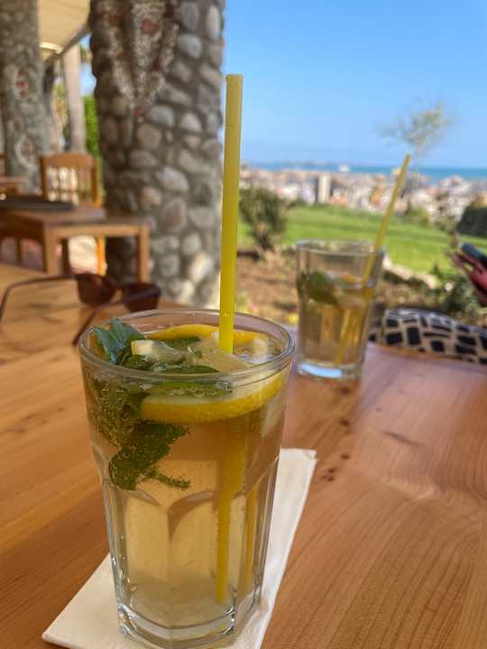 Gastro Hotel Defne Garden