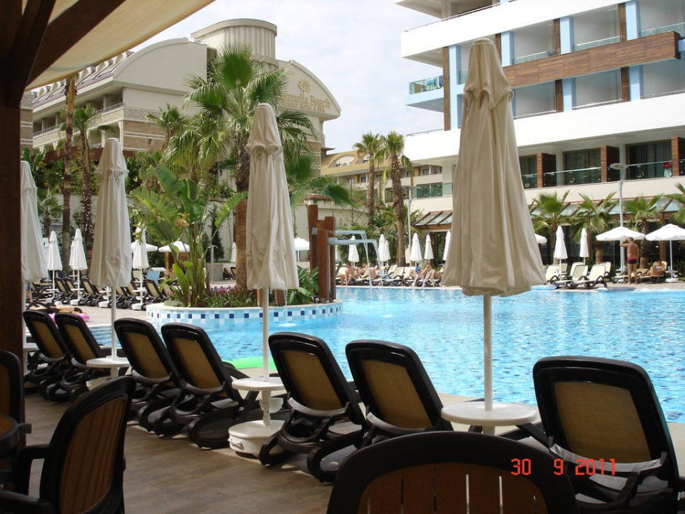 Pool Port Side Resort Hotel