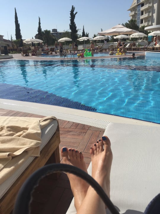 Hauptpool Laguna Beach Alya Resort & Spa Hotel