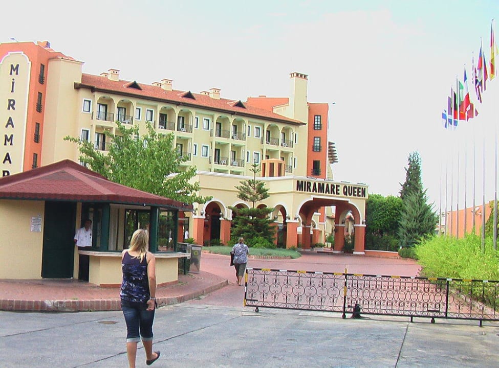 Queen Hotel Miramare Queen Hotel