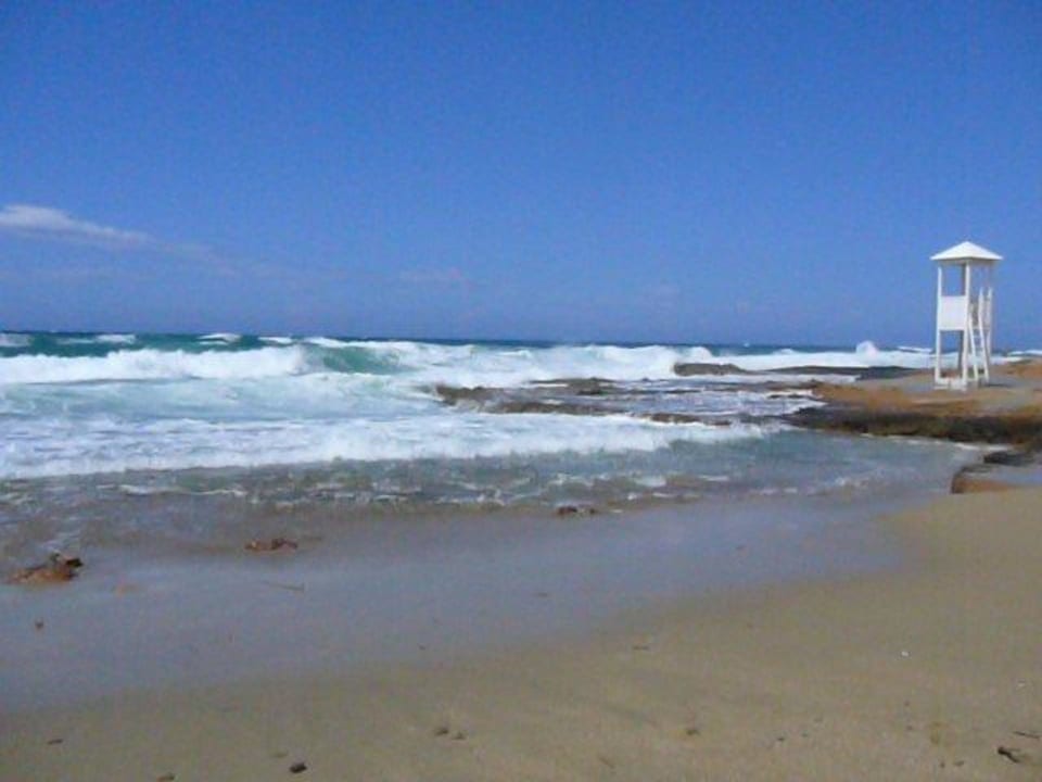 Bei roter Flagge Phãea Cretan Malia