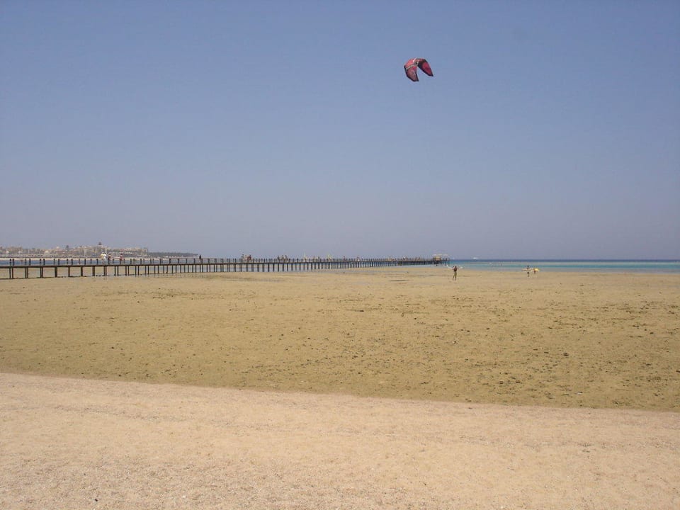 Strand ohne Wasser  Stella Beach Resort & Spa Makadi Bay
