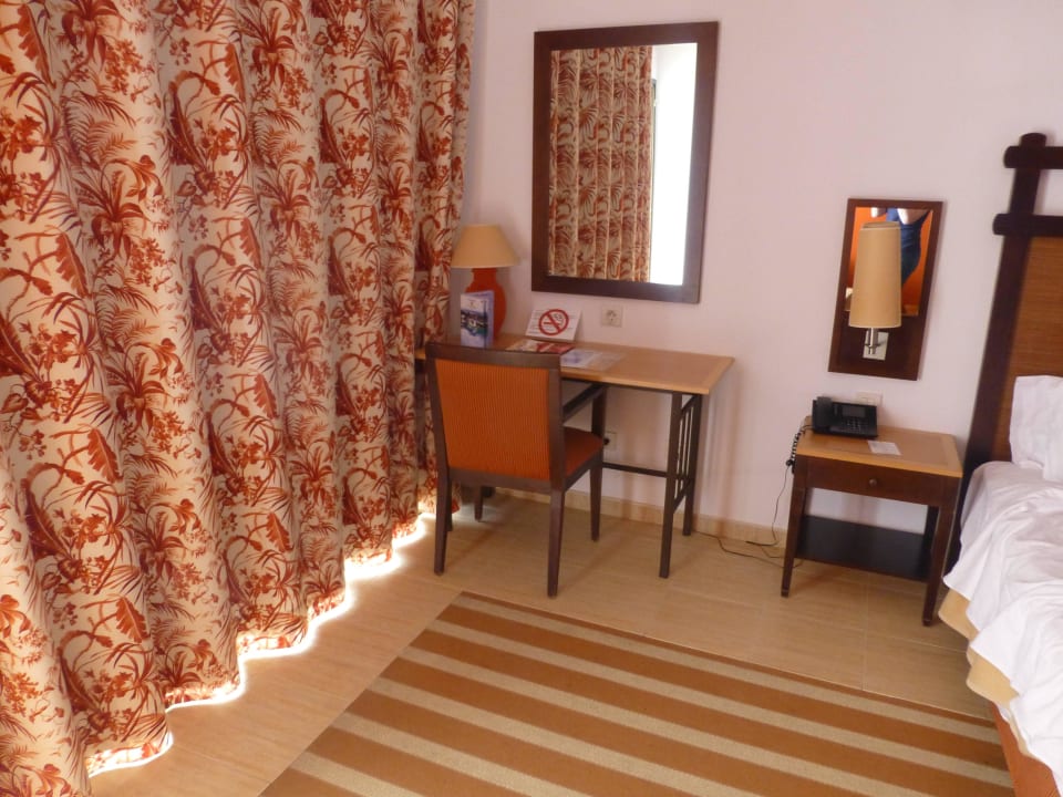 Schreibtisch Hotel Costa Calero