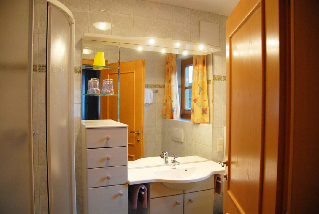 Badezimmer Bauernhof Neuhof