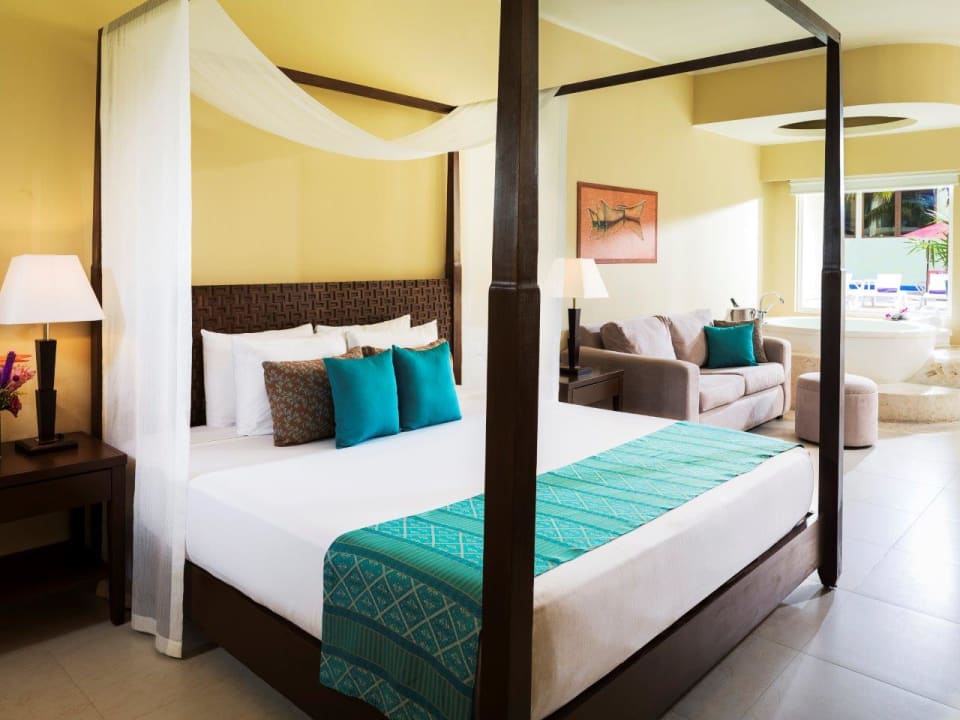 Zimmer Azul Beach Resort Riviera Cancun by Karisma