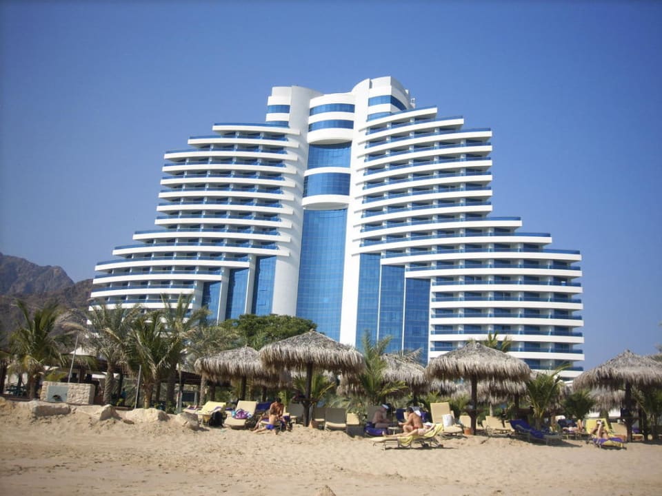 Auch schön Hotel Le Meridien Al Aqah Beach Resort