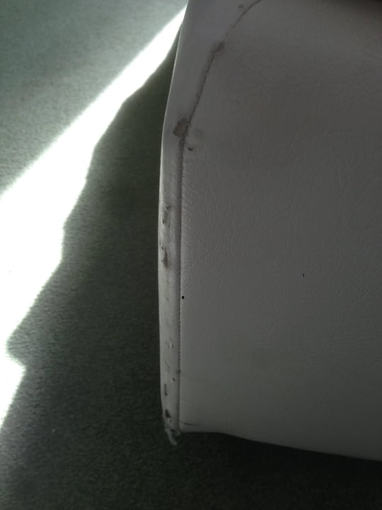 Bettkante ohne Worte !!! Park Plaza Berlin