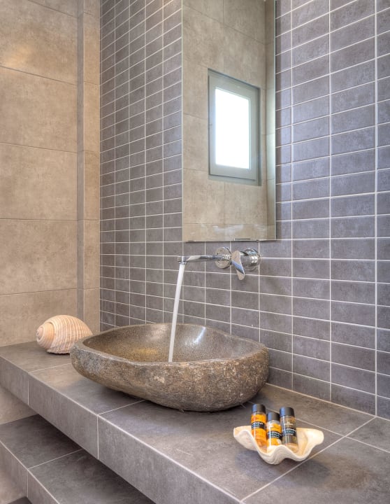 Superior Suite Jacuzzi Lilly Residence All Suites Hotel