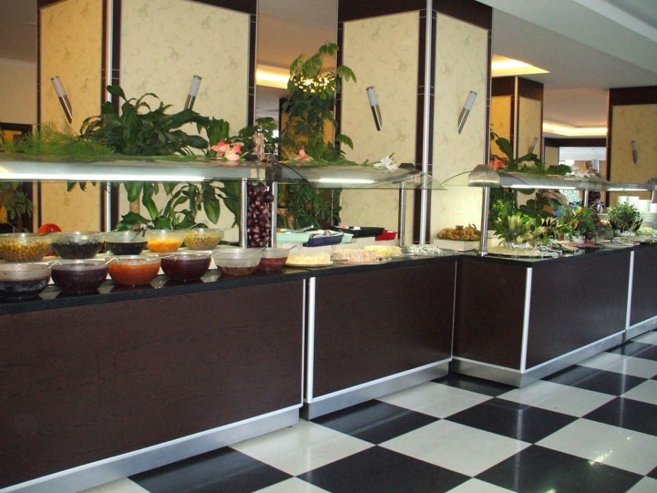 Buffet Sun Star Beach Hotel