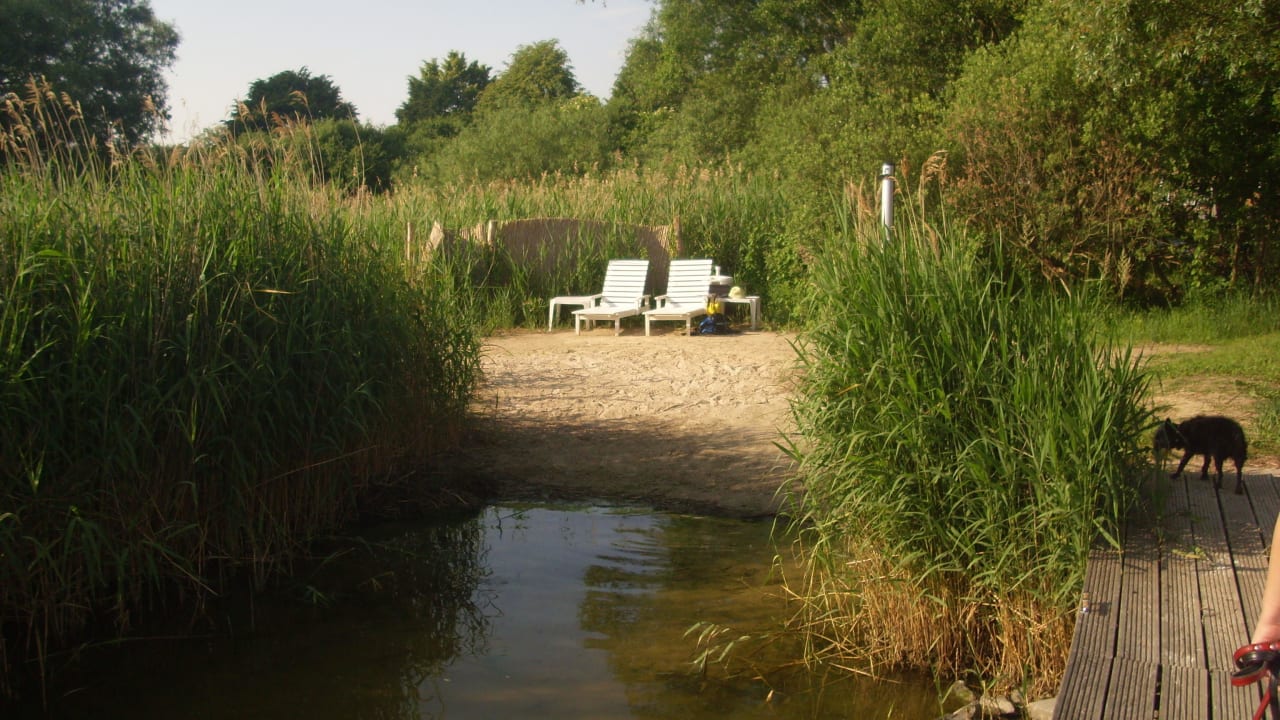 Kleiner Privatstrand Moevenort Ferienresort Möwenort