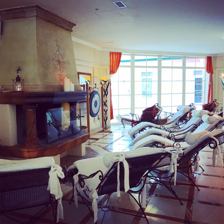 Ruhebereich Wellnesshotel ...liebes Rot-Flüh