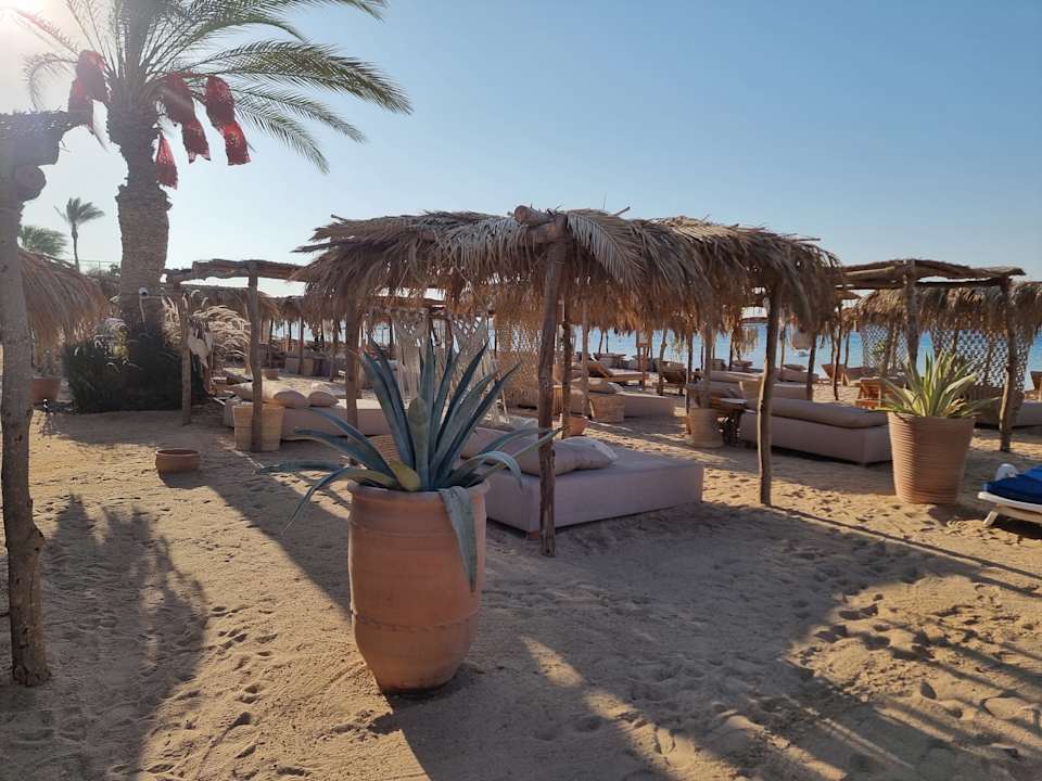 Strand Fort Arabesque Resort, Spa & Villas