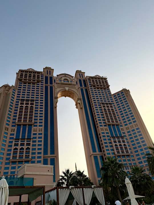 Außenansicht Rixos Marina Abu Dhabi
