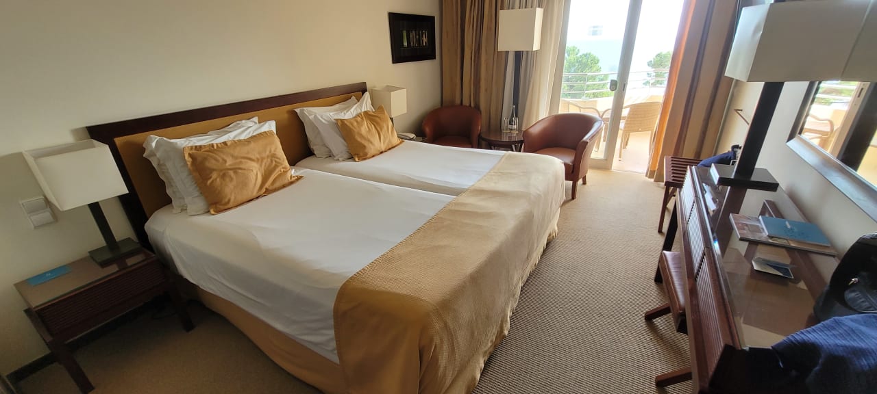 Zimmer PortoBay Falésia