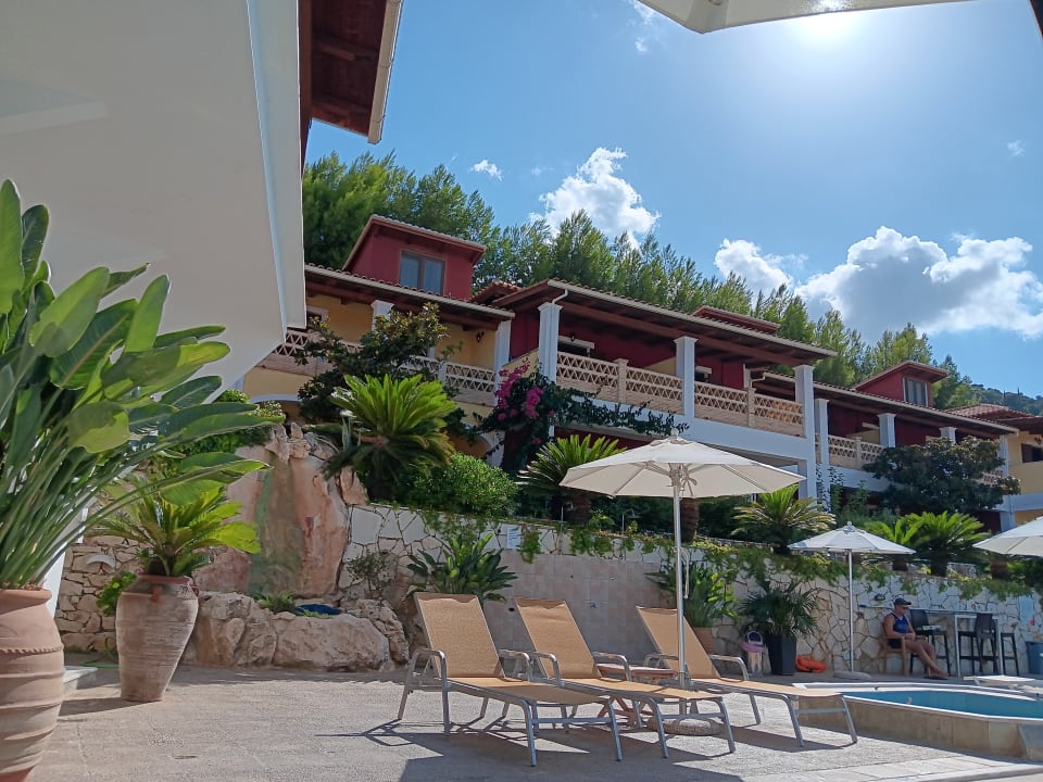 Pool Apartments Sea View Village
