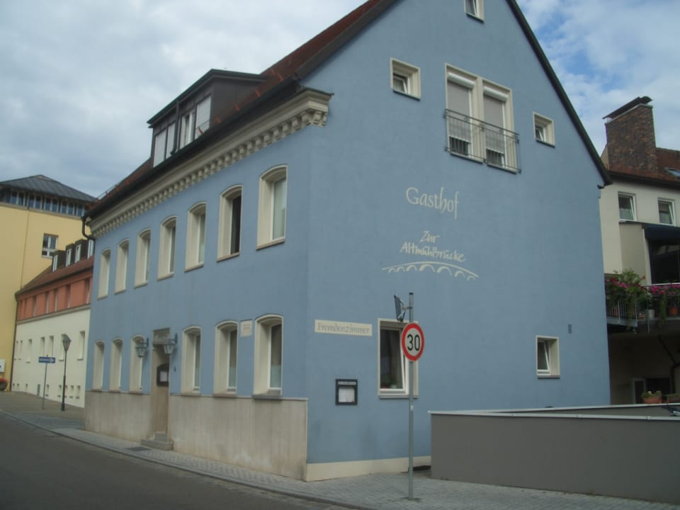 Außenansicht Gasthof Zur Altmühlbrücke