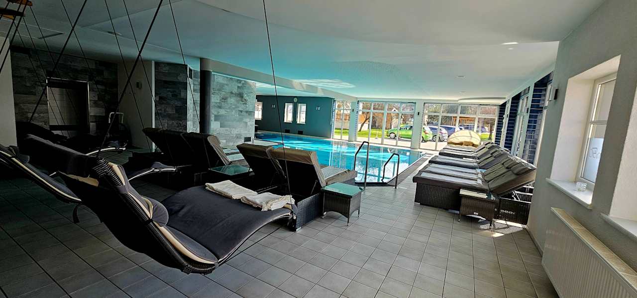 Pool Hotel Bernrieder Hof