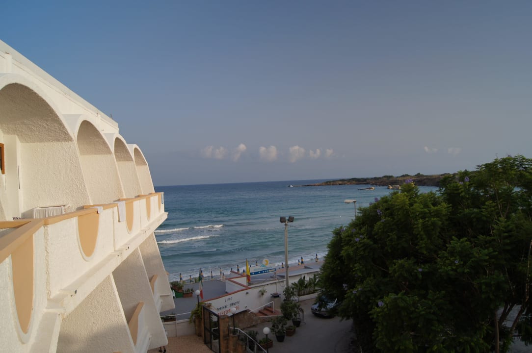 Widok na morze Fontane Bianche Beach Club