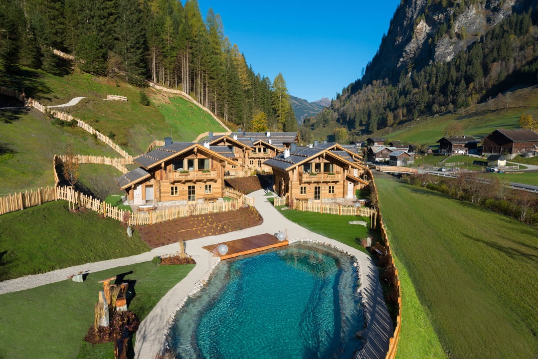 Chaletdorf Auszeit Luftaufnahme Chaletdorf Auszeit