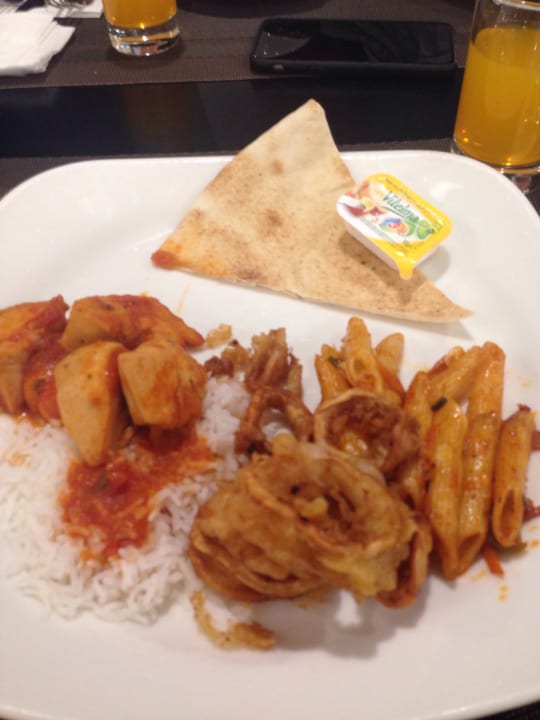 Gastro Hotel Holiday Inn Express Jumeirah