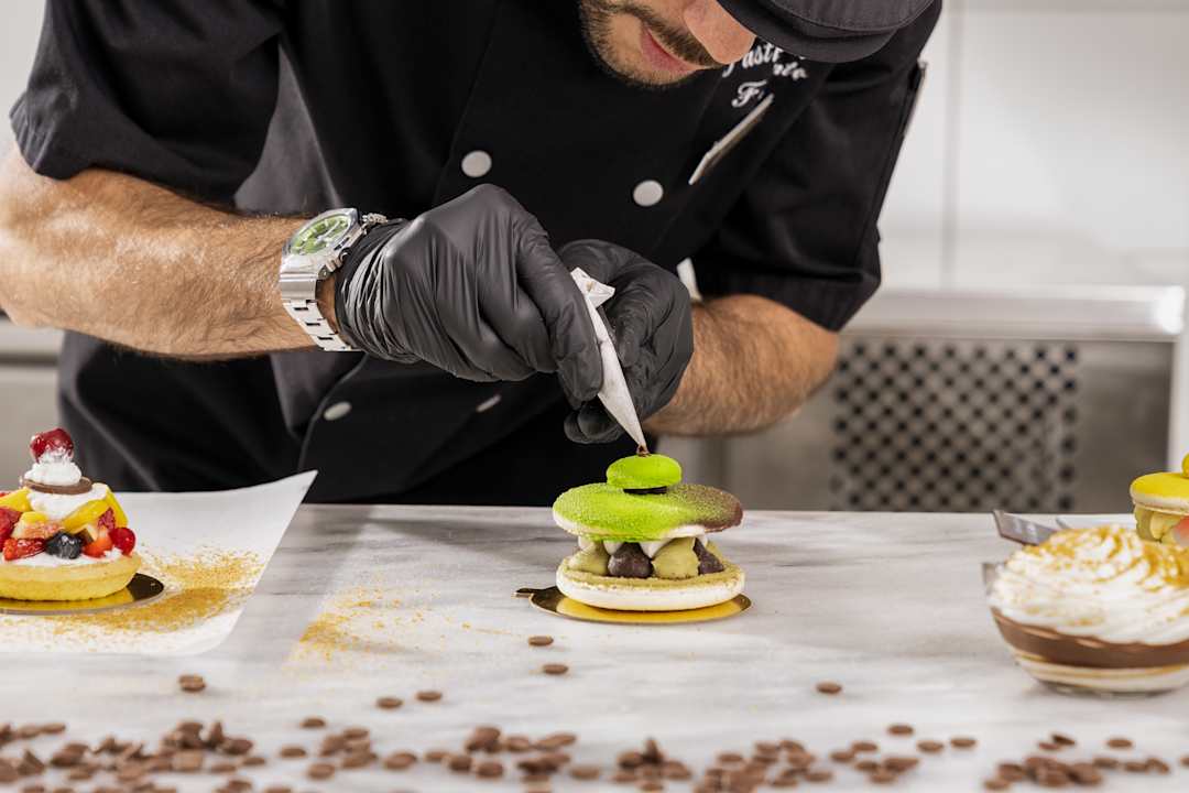 Gastro Al Manakha Rotana Madinah