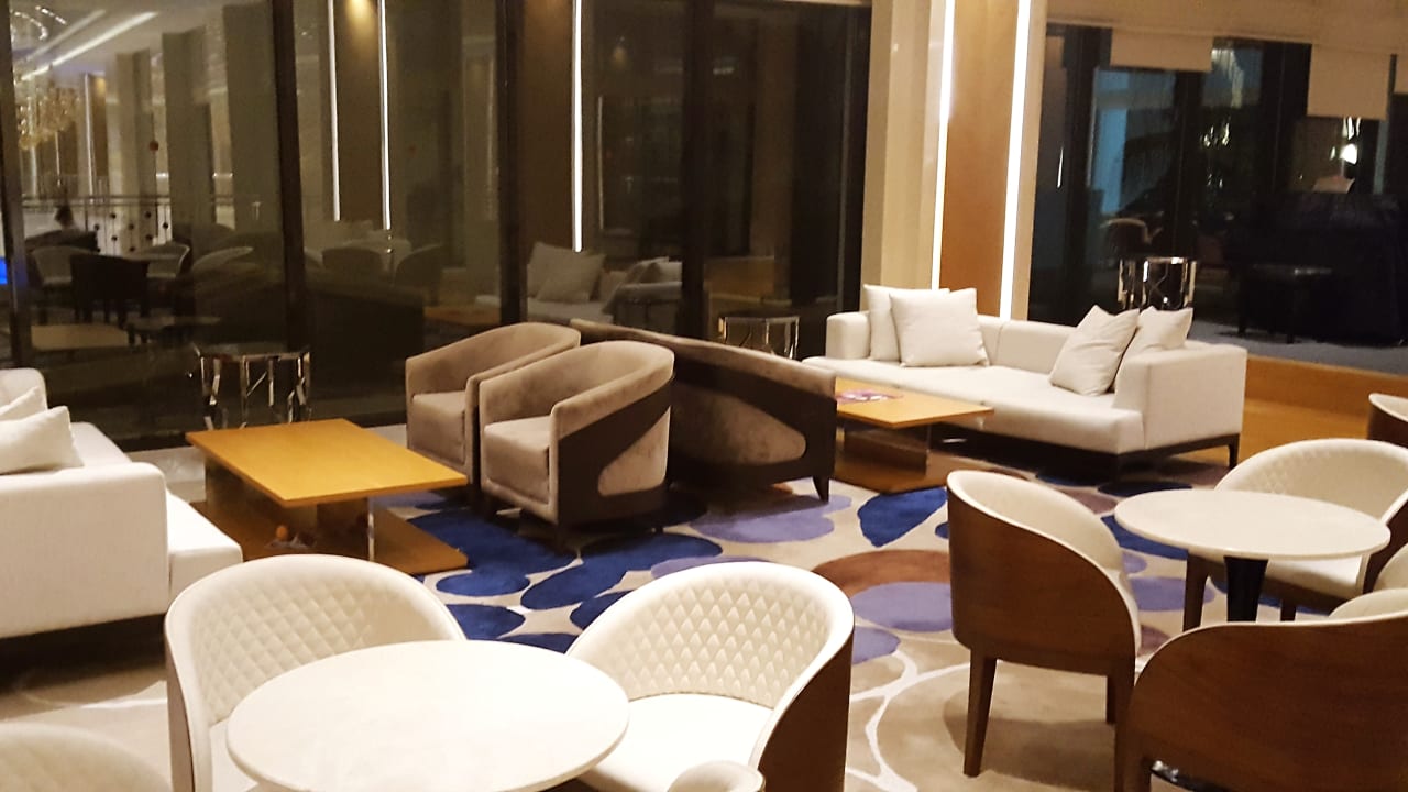 Lobby Trendy Lara