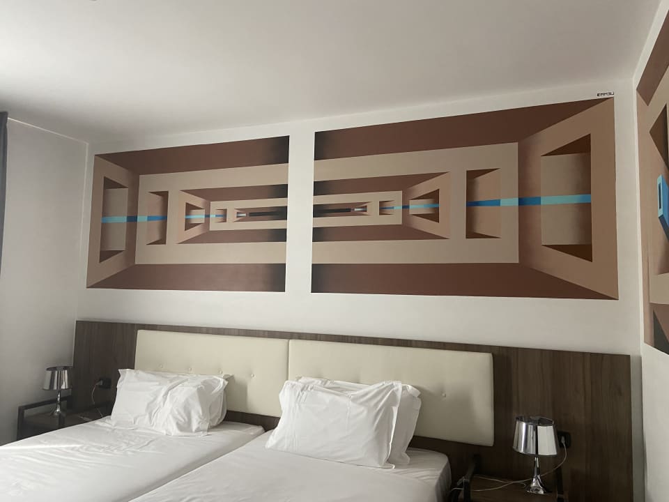 Zimmer Muraless Art Hotel - WorldHotels Crafted