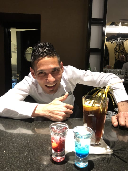 Sonstiges Azura Deluxe Resort & Spa Hotel