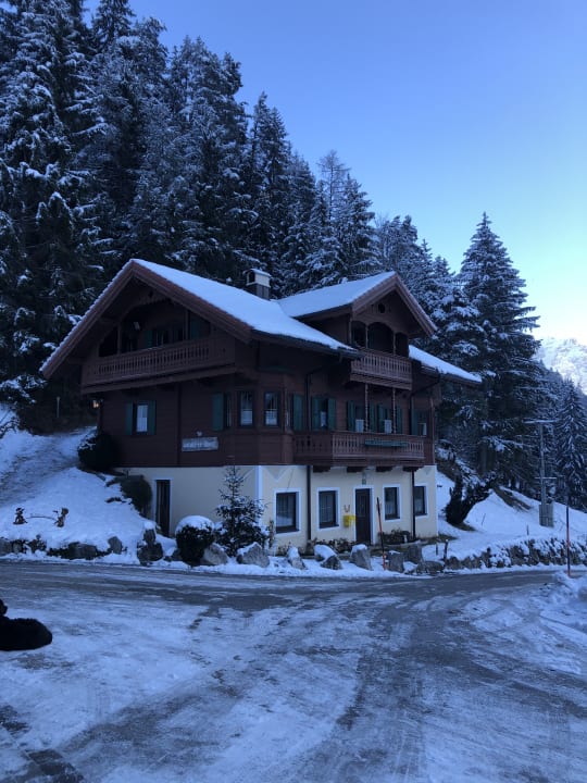 Außenansicht Pension Maier Schiestlhof