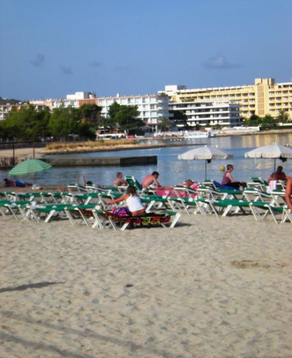 Hotelstrand in südl. Richtung morgens Hotel Osiris