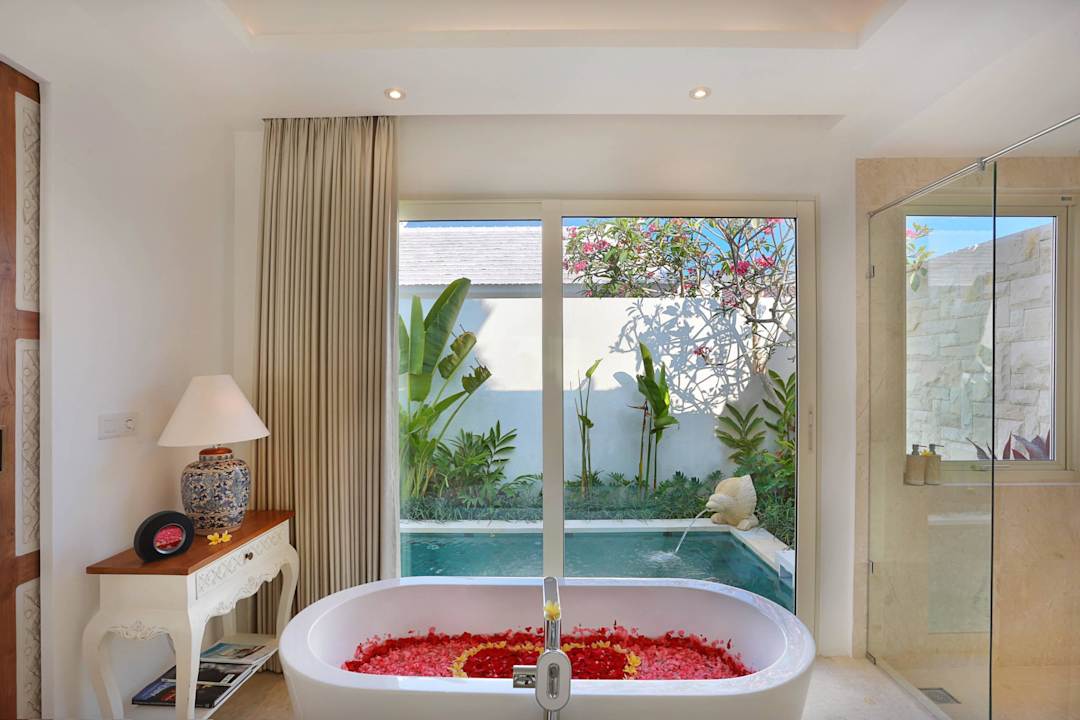 Bath room with romantic setup Aleva Villa