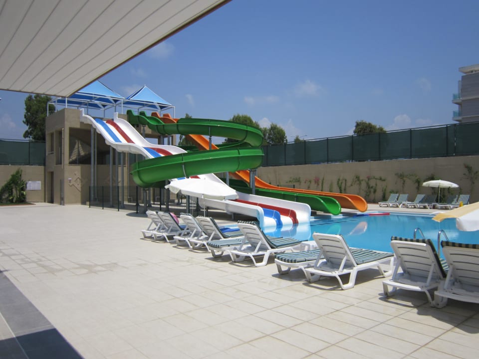 Badelandschaft für die Kleinen Hotel Royal Garden Beach