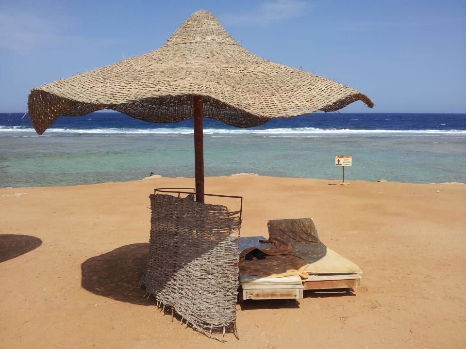 Leżaki Three Corners Sea Beach Resort