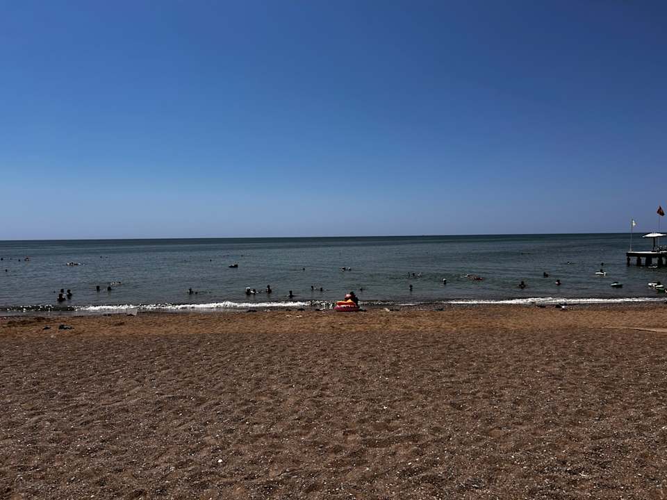 Strand Adora Hotel & Resort