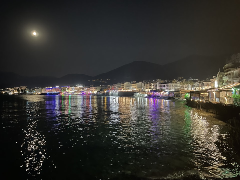 Gastro Nana Golden Beach