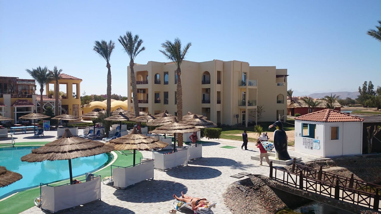 Blick von der Sonnenterrasse Panorama Bungalows Resort El Gouna