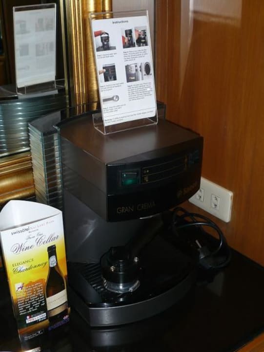 Kaffeemaschine im Club Room Movenpick BDMS Wellness Resort Bangkok