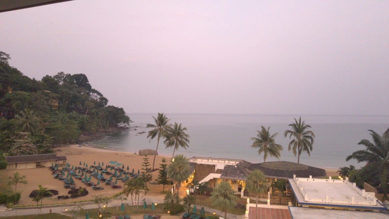 Strand Khao Lak Sunset Resort