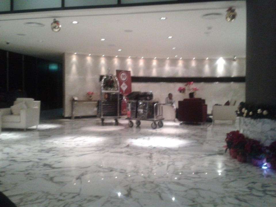 Rezeption / Eingangsbereich Grand Millennium Al Wahda Abu Dhabi