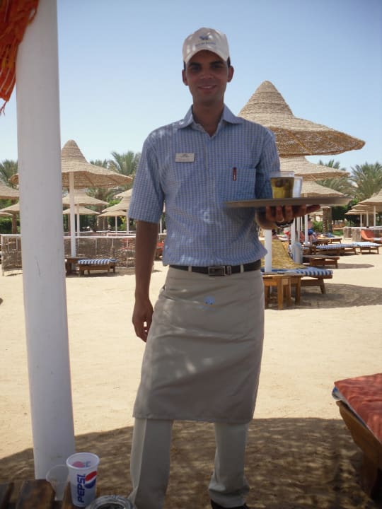 Bester Kellner - Reda A. Siva Grand Beach
