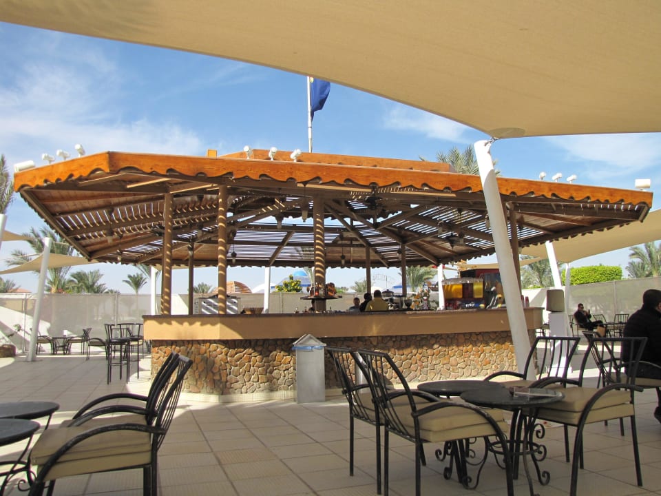Bar mittig der anlage Desert Rose