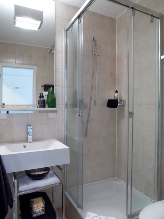 Badezimmer VISIONAPARTMENTS Lausanne Chemin des Epinettes