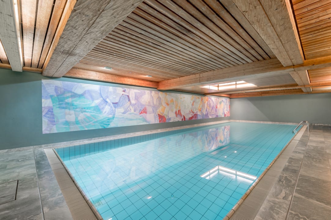 Pool Hotel Cervus