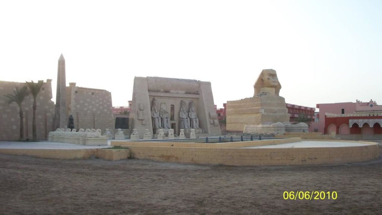 Arena im Hotel Pickalbatros Alf Leila Wa Leila Resort - Neverland Hurghada