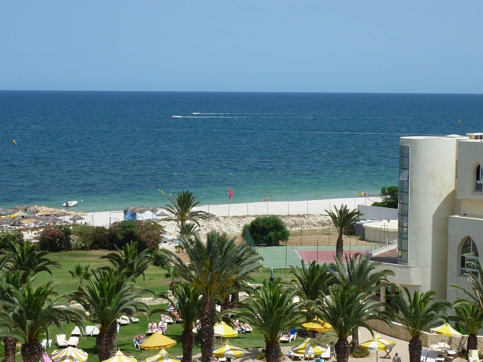 Meerblick bei Wind nicht ganz sauber Iberostar Selection Kantaoui Bay